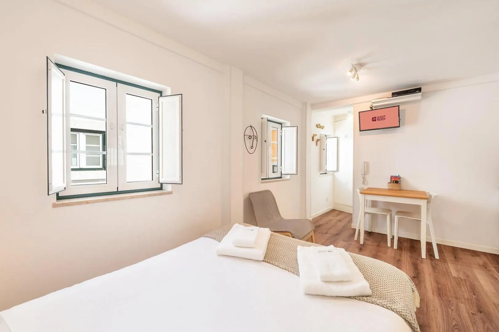 Guestready - Lovely Times In Lissabon 0*,